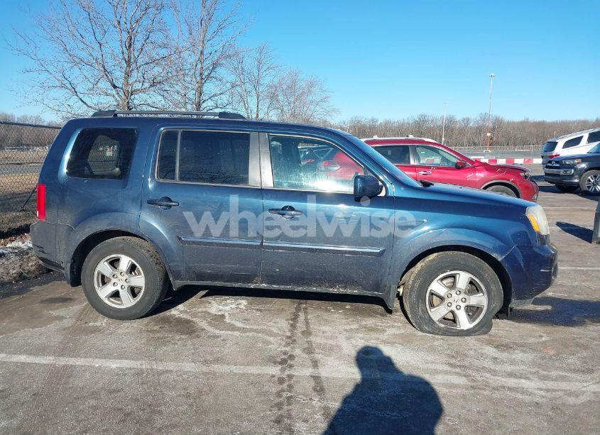 Photo 13 of 2011 Honda Pilot EX-L (VIN 5FNYF4H53BB034978)