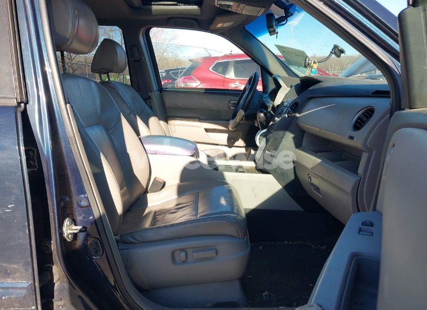 Photo 5 of 2011 Honda Pilot EX-L (VIN 5FNYF4H53BB034978)