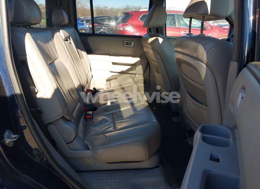 Photo 8 of 2011 Honda Pilot EX-L (VIN 5FNYF4H53BB034978)