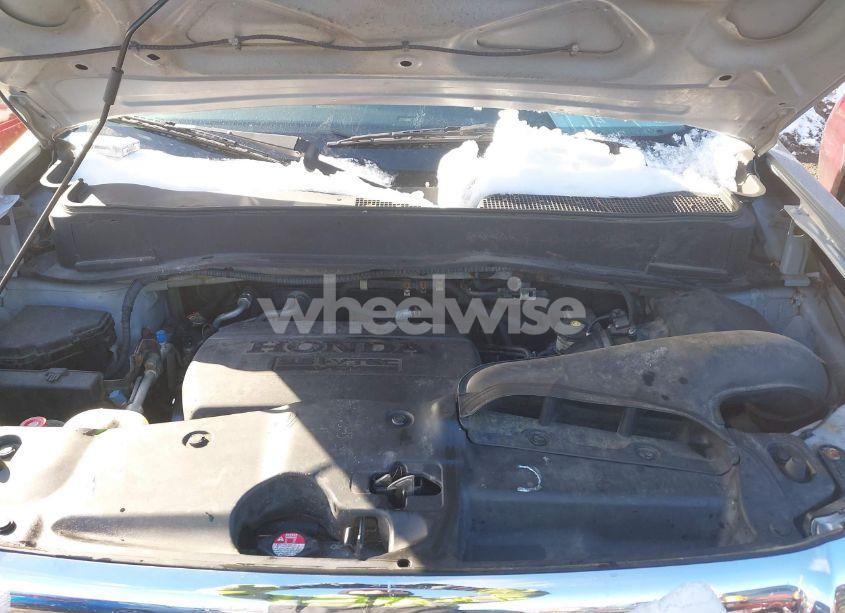 Photo 10 of 2011 Honda Pilot EX-L (VIN 5FNYF4H53BB047469)