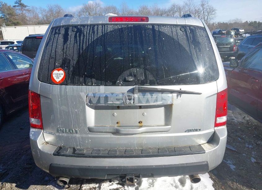 Photo 16 of 2011 Honda Pilot EX-L (VIN 5FNYF4H53BB047469)