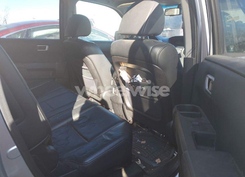 Photo 8 of 2011 Honda Pilot EX-L (VIN 5FNYF4H53BB047469)