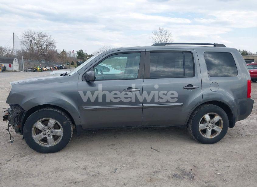 Photo 15 of 2011 Honda Pilot EX-L (VIN 5FNYF4H53BB076597)