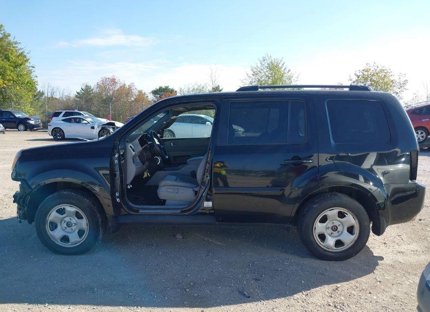 Photo 14 of 2011 Honda Pilot EX-L (VIN 5FNYF4H53BB077829)