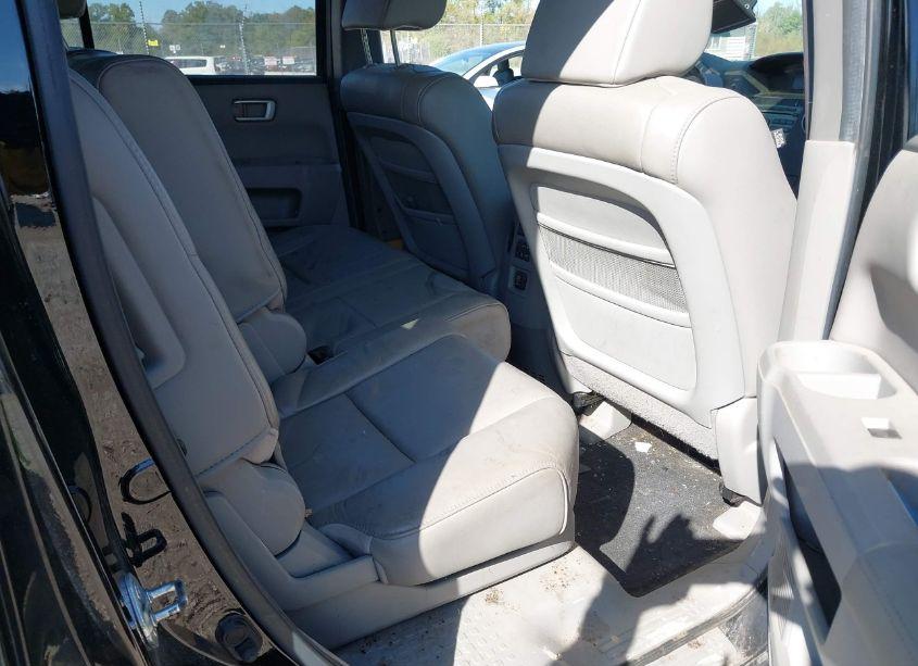 Photo 8 of 2011 Honda Pilot EX-L (VIN 5FNYF4H53BB077829)