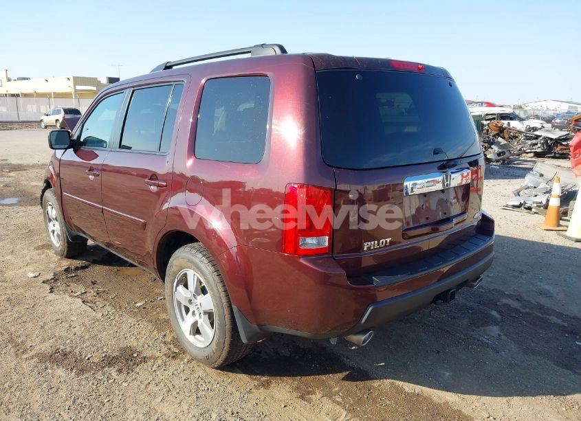 Photo 3 of 2011 Honda Pilot EX-L (VIN 5FNYF4H53BB078575)