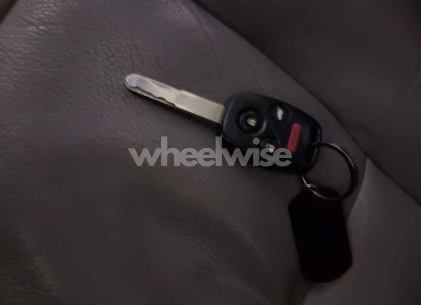 Photo 11 of 2011 Honda Pilot EX-L (VIN 5FNYF4H53BB501364)