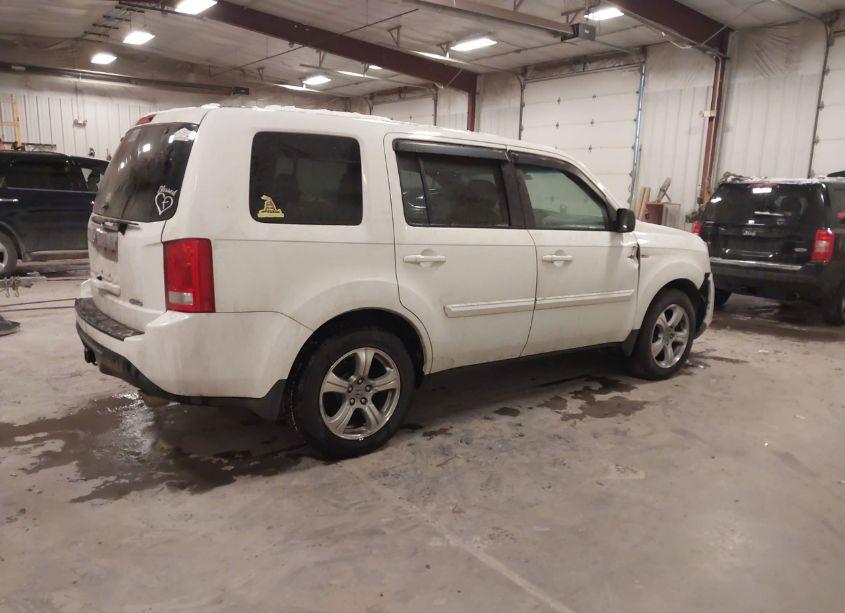 Photo 4 of 2012 Honda Pilot EX-L (VIN 5FNYF4H53CB066394)