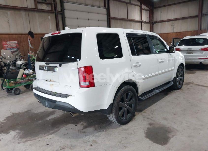 Photo 4 of 2013 Honda Pilot EX-L (VIN 5FNYF4H53DB015141)