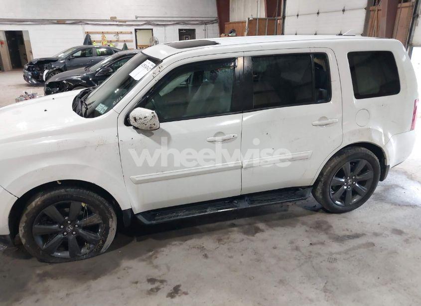 Photo 6 of 2013 Honda Pilot EX-L (VIN 5FNYF4H53DB015141)