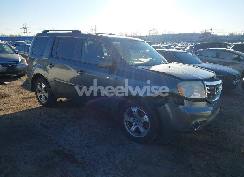 2013 Honda Pilot EX-L (VIN 5FNYF4H53DB044137) main photo