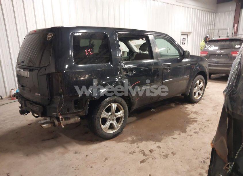 Photo 4 of 2013 Honda Pilot EX-L (VIN 5FNYF4H53DB056756)