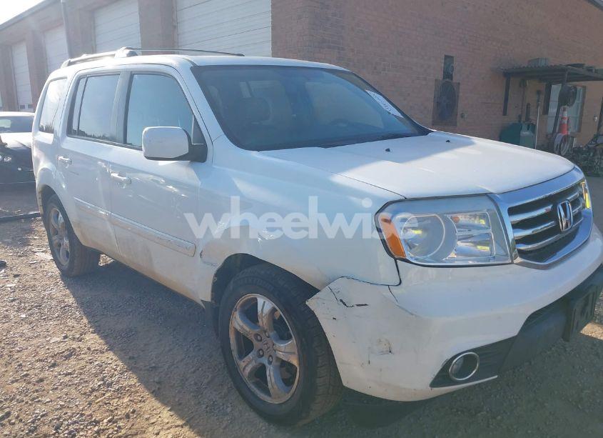 2014 Honda Pilot EX-L (VIN 5FNYF4H53EB019126) main photo