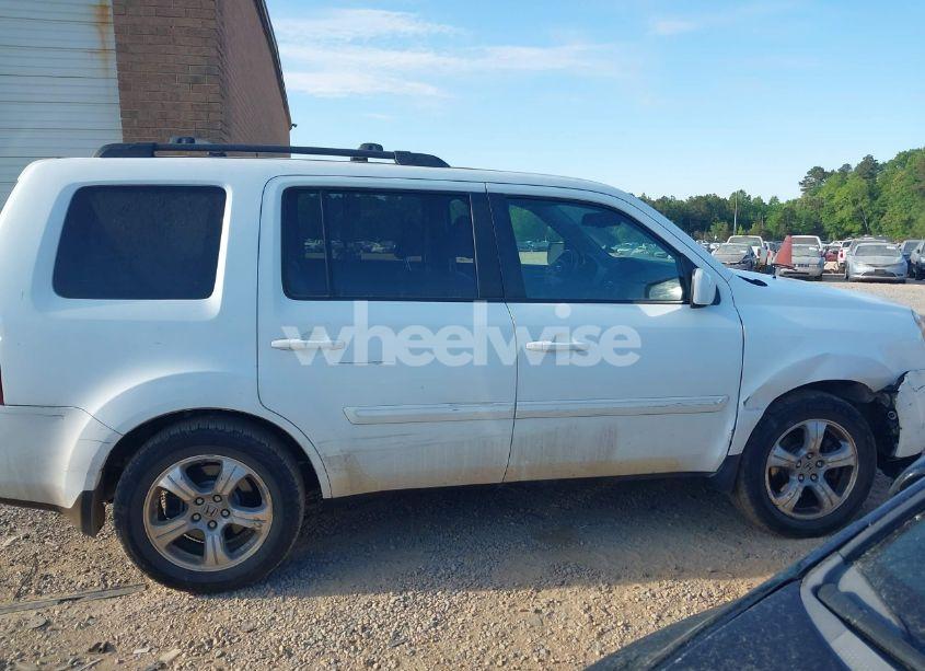 Photo 14 of 2014 Honda Pilot EX-L (VIN 5FNYF4H53EB019126)