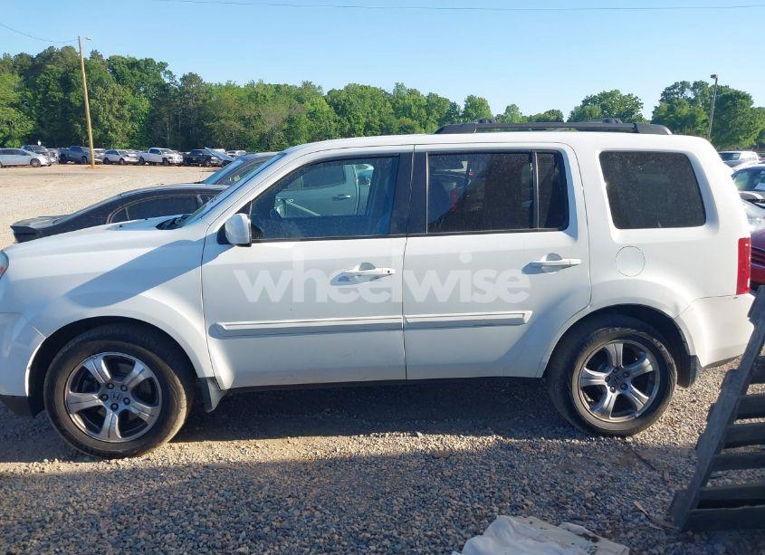 Photo 15 of 2014 Honda Pilot EX-L (VIN 5FNYF4H53EB019126)