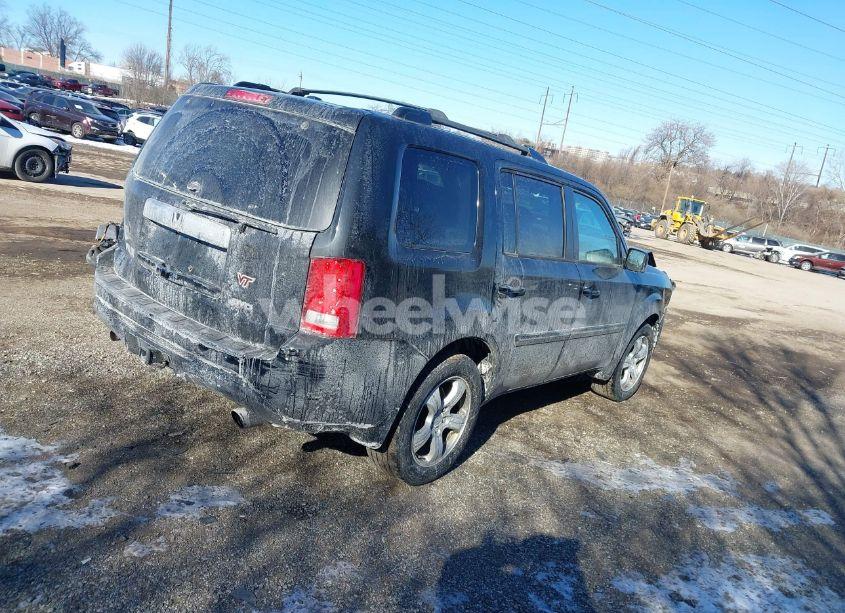 Photo 4 of 2015 Honda Pilot EX-L (VIN 5FNYF4H53FB073348)