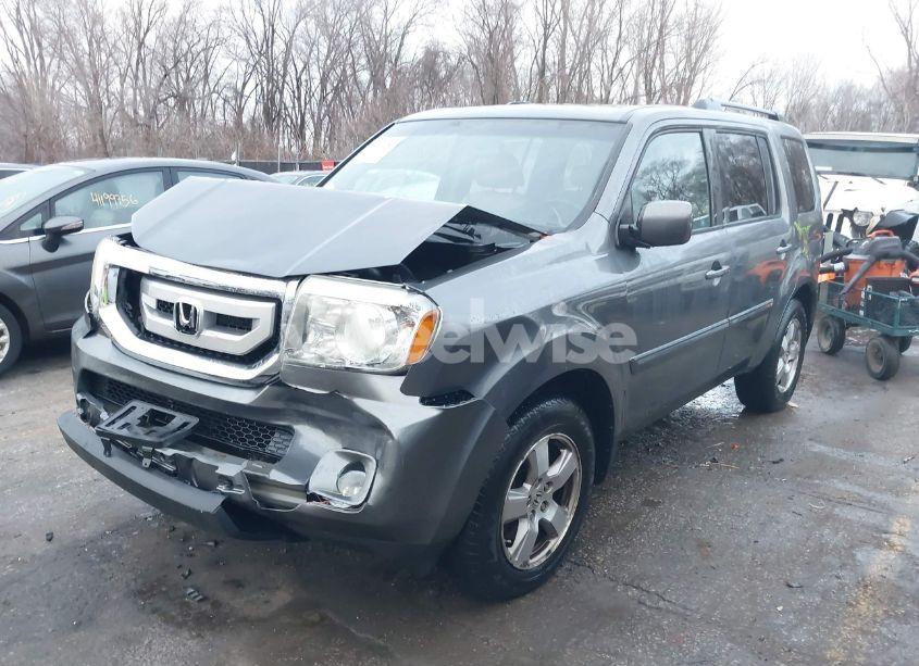 Photo 2 of 2011 Honda Pilot EX-L (VIN 5FNYF4H54BB003853)