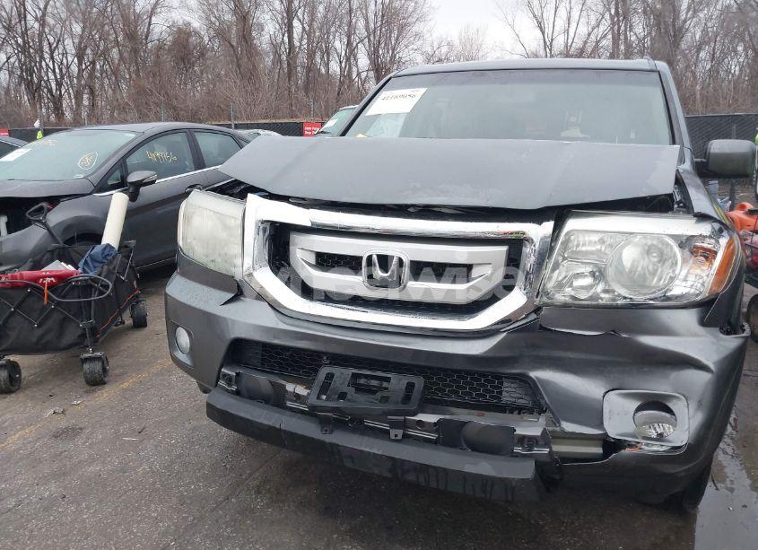 Photo 6 of 2011 Honda Pilot EX-L (VIN 5FNYF4H54BB003853)