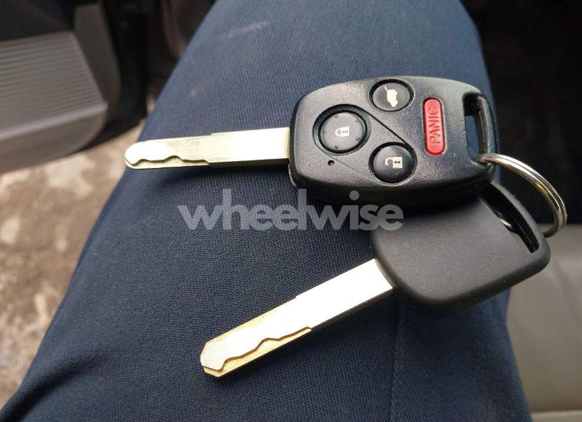 Photo 11 of 2011 Honda Pilot EX-L (VIN 5FNYF4H54BB024282)