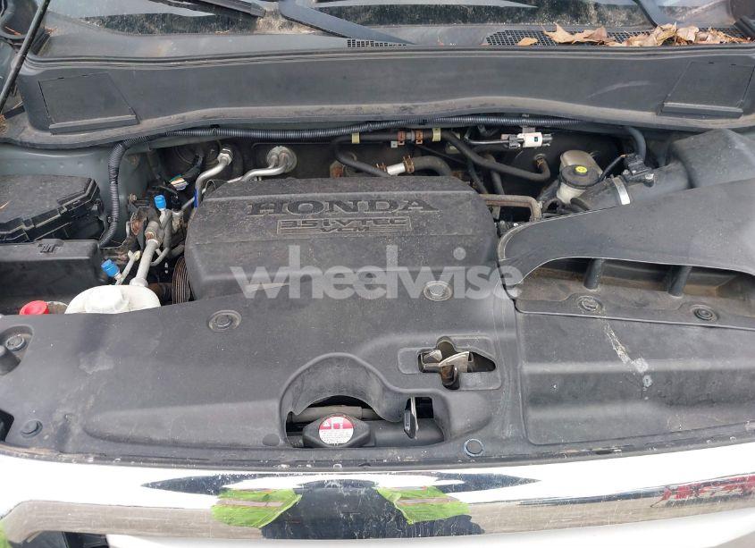 Photo 6 of 2011 Honda Pilot EX-L (VIN 5FNYF4H54BB024282)