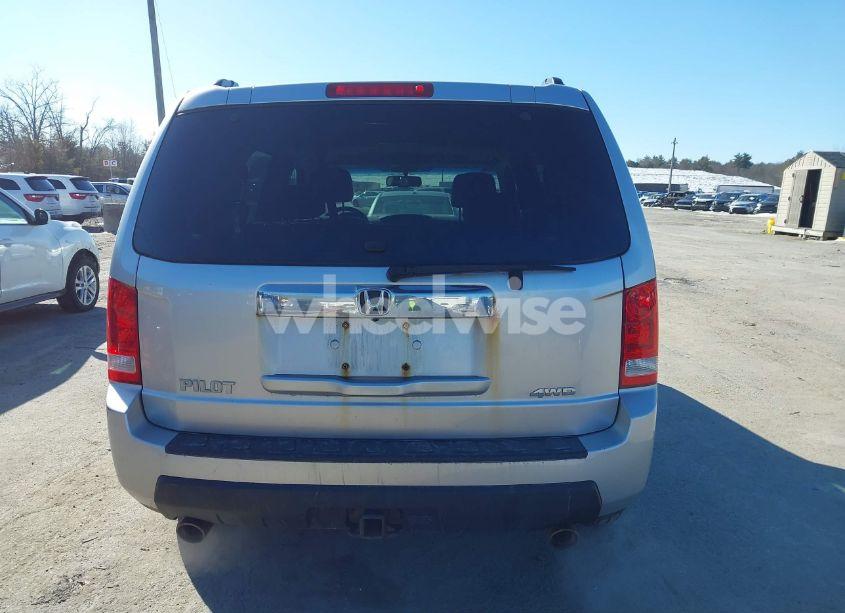 Photo 16 of 2011 Honda Pilot EX-L (VIN 5FNYF4H54BB026761)