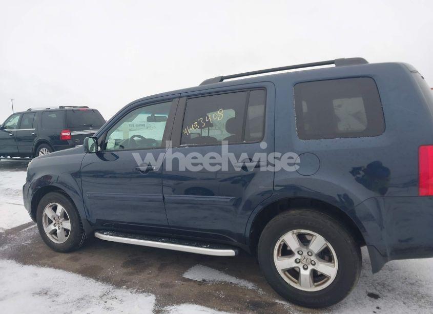 Photo 15 of 2011 Honda Pilot EX-L (VIN 5FNYF4H54BB058934)