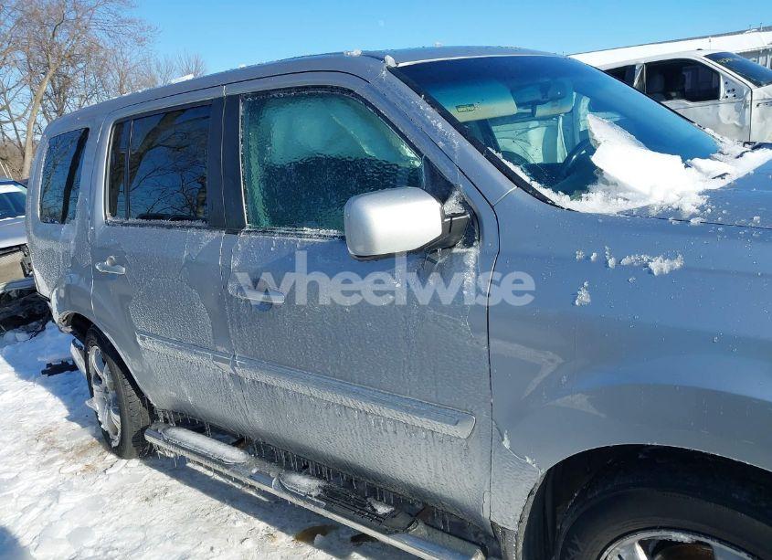 Photo 13 of 2012 Honda Pilot EX-L (VIN 5FNYF4H54CB049037)