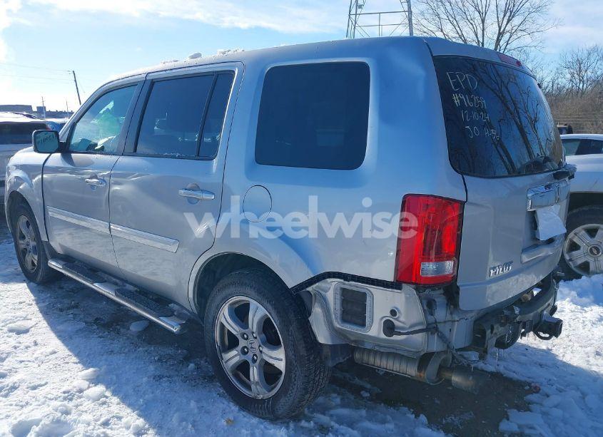 Photo 3 of 2012 Honda Pilot EX-L (VIN 5FNYF4H54CB049037)