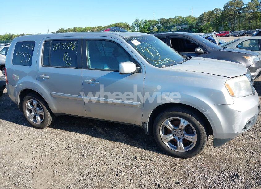 Photo 12 of 2013 Honda Pilot EX-L (VIN 5FNYF4H54DB006416)
