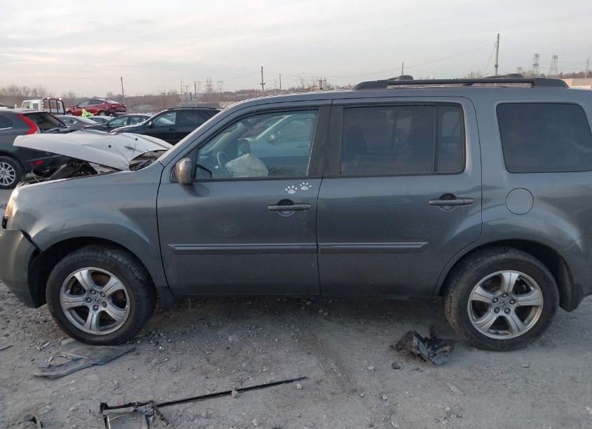 Photo 14 of 2013 Honda Pilot EX-L (VIN 5FNYF4H54DB017092)