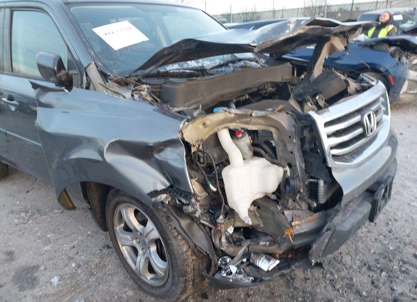 Photo 6 of 2013 Honda Pilot EX-L (VIN 5FNYF4H54DB017092)