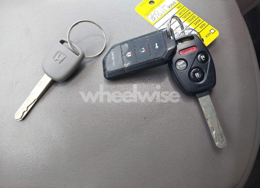 Photo 11 of 2013 Honda Pilot EX-L (VIN 5FNYF4H54DB019652)