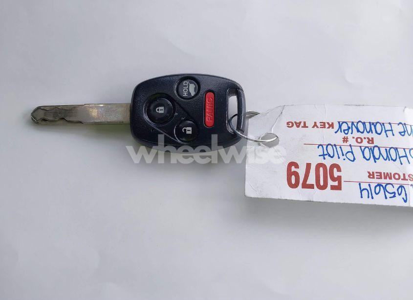 Photo 11 of 2013 Honda Pilot EX-L (VIN 5FNYF4H54DB068897)