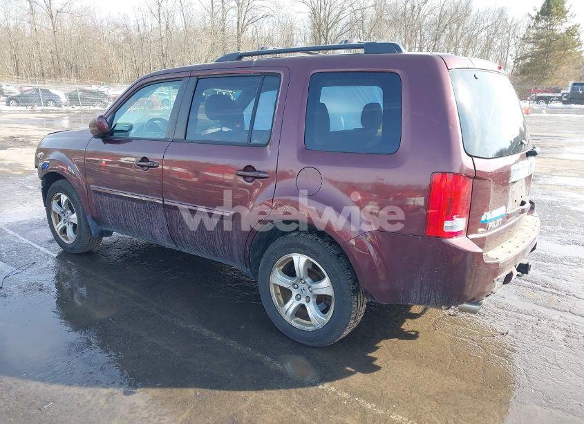 Photo 3 of 2013 Honda Pilot EX-L (VIN 5FNYF4H54DB068897)