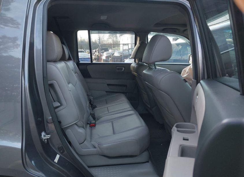 Photo 8 of 2014 Honda Pilot EX-L (VIN 5FNYF4H54EB034427)