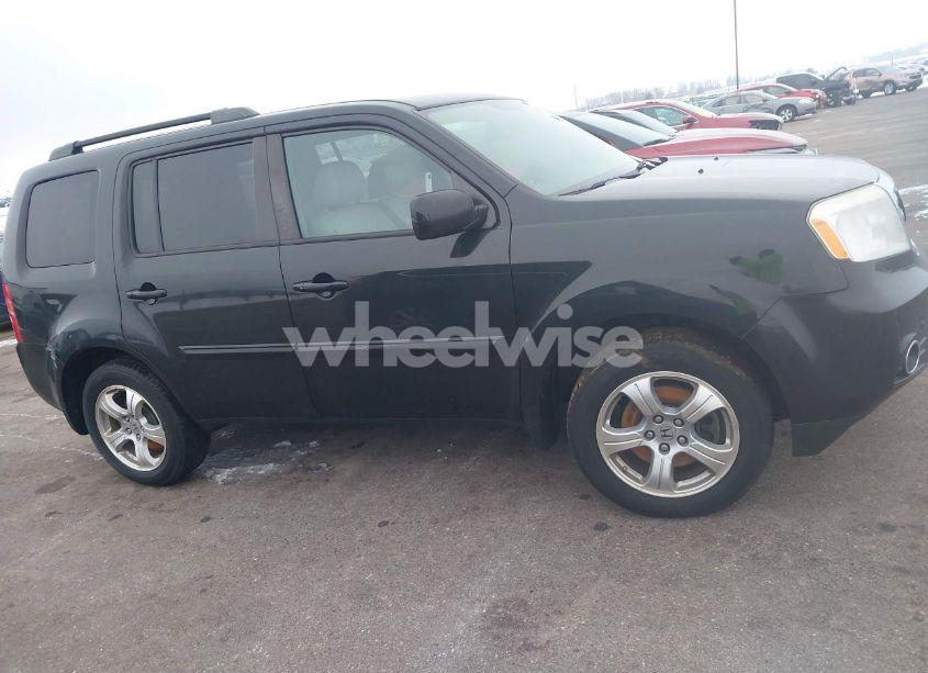 Photo 13 of 2015 Honda Pilot EX-L (VIN 5FNYF4H54FB034560)