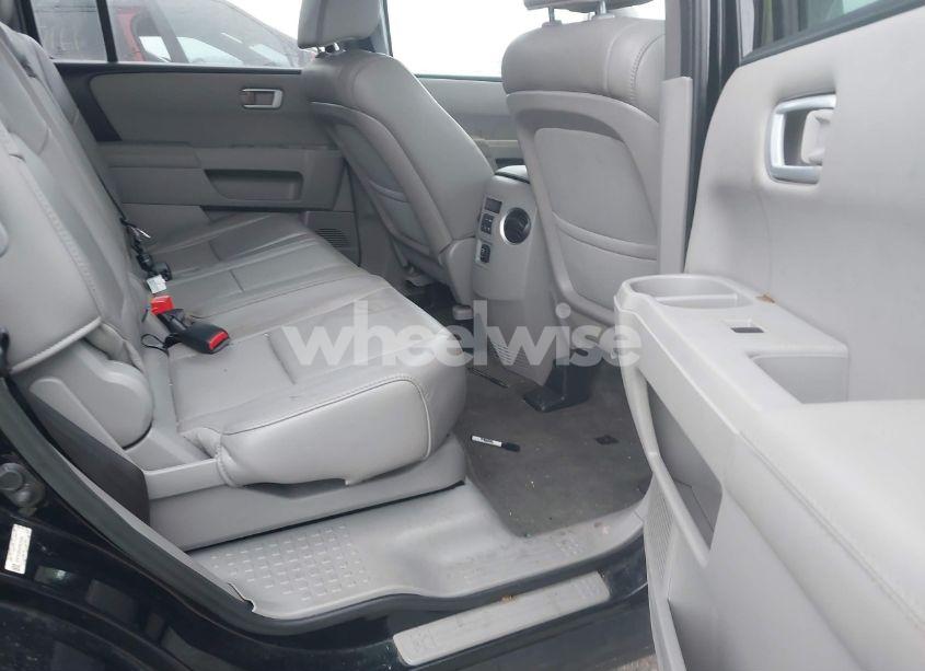 Photo 8 of 2015 Honda Pilot EX-L (VIN 5FNYF4H54FB034560)