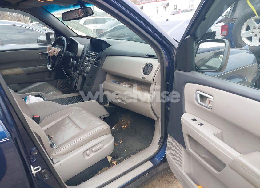 Photo 5 of 2015 Honda Pilot EX-L (VIN 5FNYF4H54FB037183)