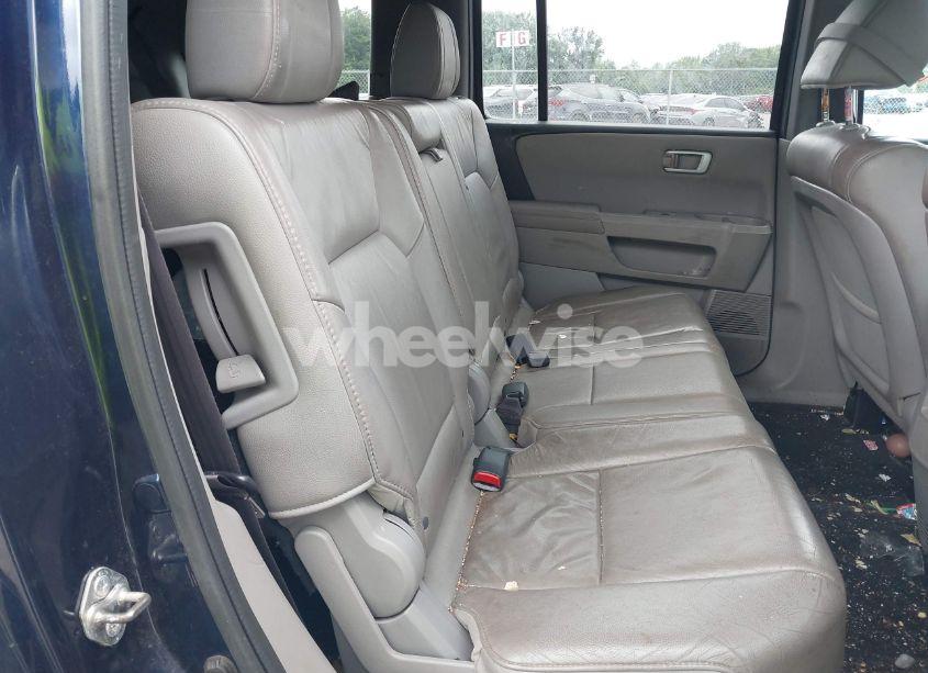Photo 8 of 2015 Honda Pilot EX-L (VIN 5FNYF4H54FB041721)