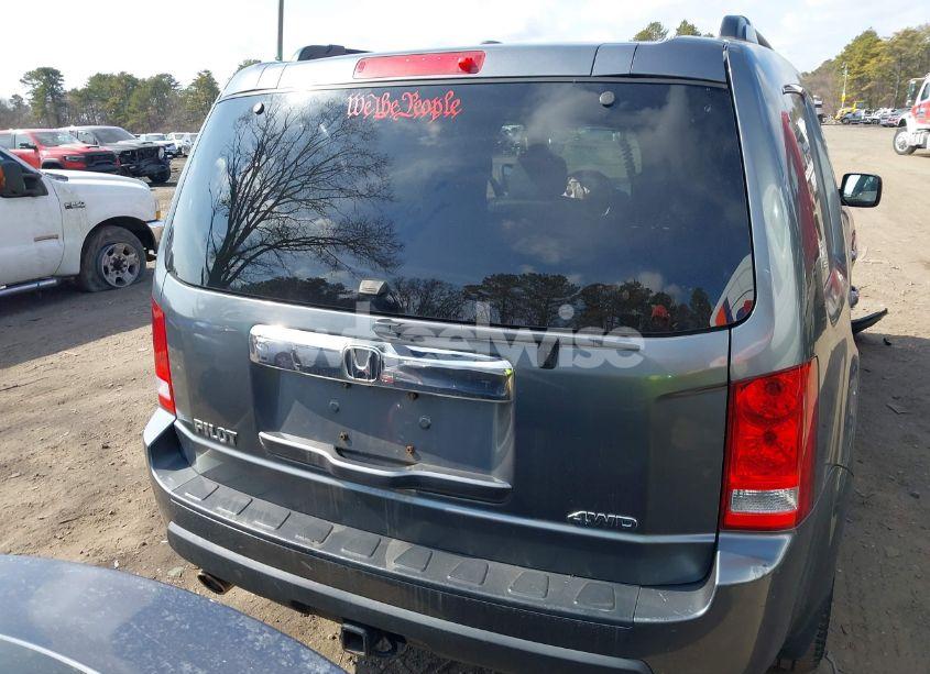 Photo 16 of 2011 Honda Pilot EX-L (VIN 5FNYF4H55BB078657)