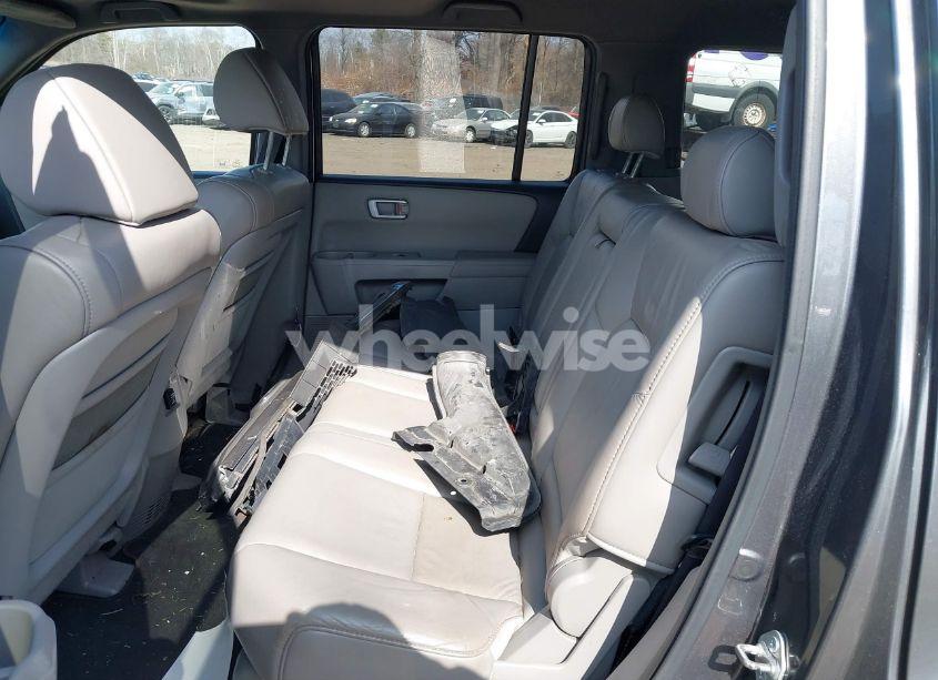 Photo 8 of 2011 Honda Pilot EX-L (VIN 5FNYF4H55BB078657)