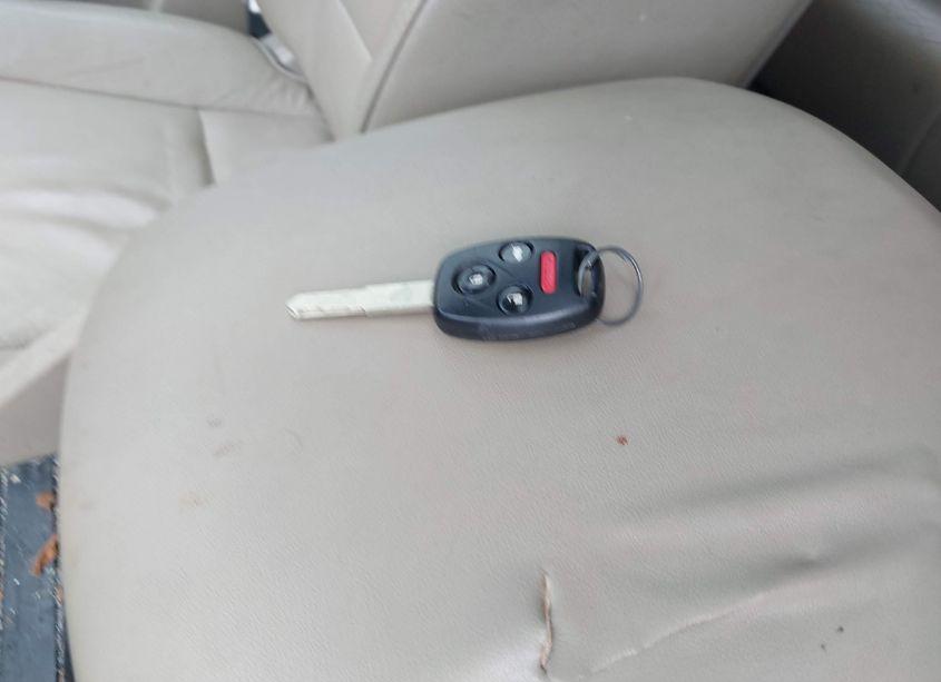 Photo 11 of 2011 Honda Pilot EX-L (VIN 5FNYF4H55BB084233)