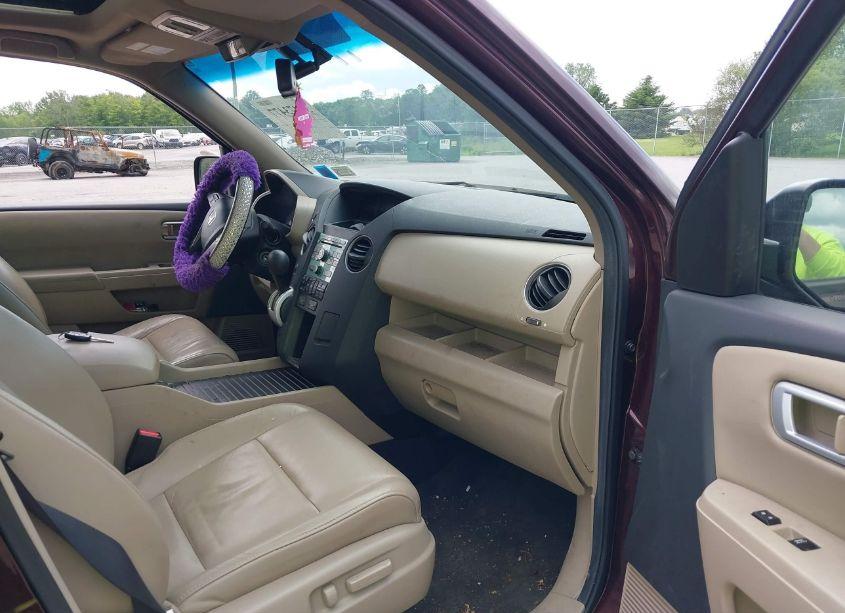 Photo 5 of 2011 Honda Pilot EX-L (VIN 5FNYF4H55BB084233)