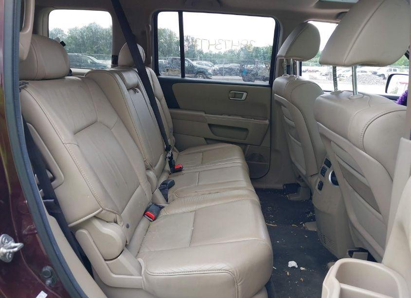 Photo 8 of 2011 Honda Pilot EX-L (VIN 5FNYF4H55BB084233)