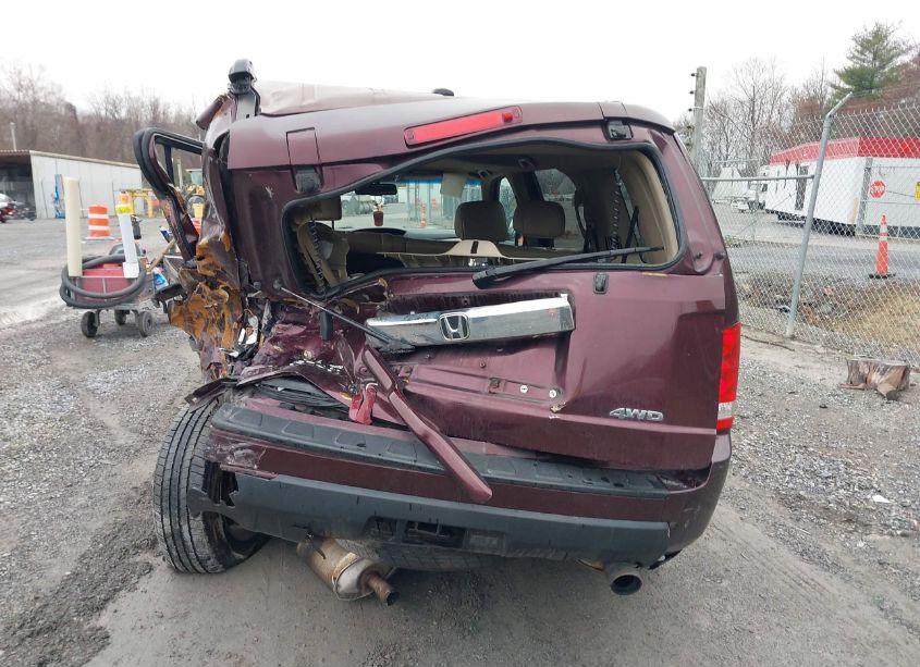 Photo 16 of 2011 Honda Pilot EX-L (VIN 5FNYF4H55BB087780)