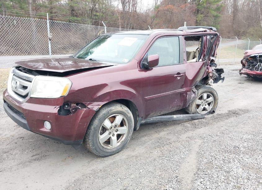 Photo 2 of 2011 Honda Pilot EX-L (VIN 5FNYF4H55BB087780)