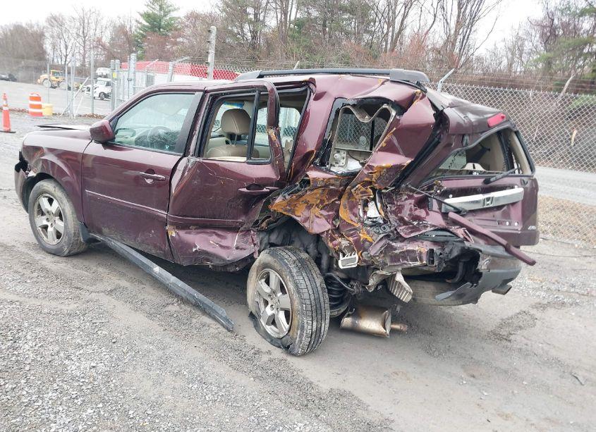 Photo 3 of 2011 Honda Pilot EX-L (VIN 5FNYF4H55BB087780)