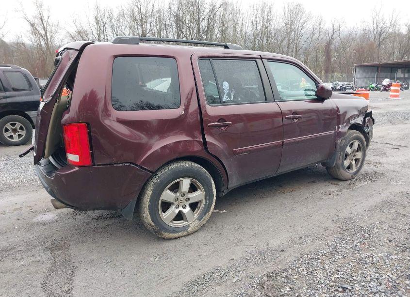Photo 4 of 2011 Honda Pilot EX-L (VIN 5FNYF4H55BB087780)