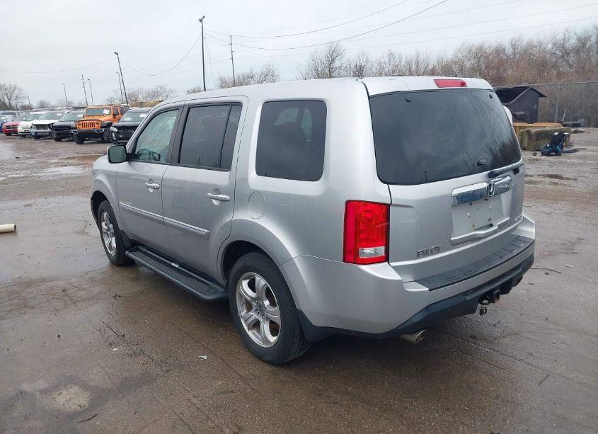 Photo 3 of 2012 Honda Pilot EX-L (VIN 5FNYF4H55CB009372)