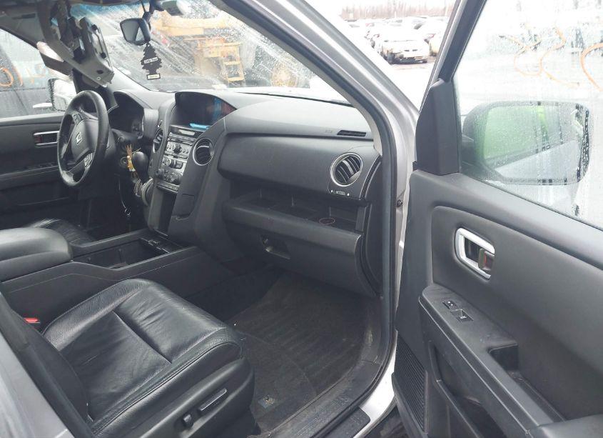 Photo 5 of 2012 Honda Pilot EX-L (VIN 5FNYF4H55CB009372)